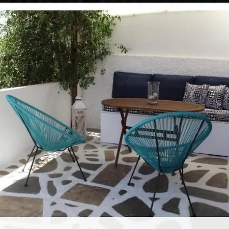 Maria's Garden Apartment